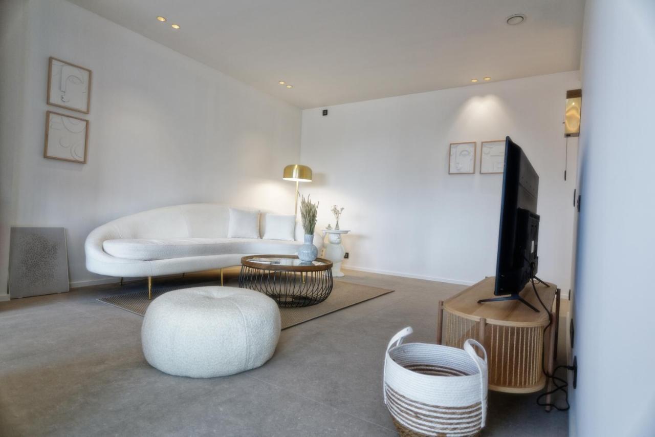 Aparthotel Les Terrasses De Sainte Waudru Mons Zewnętrze zdjęcie